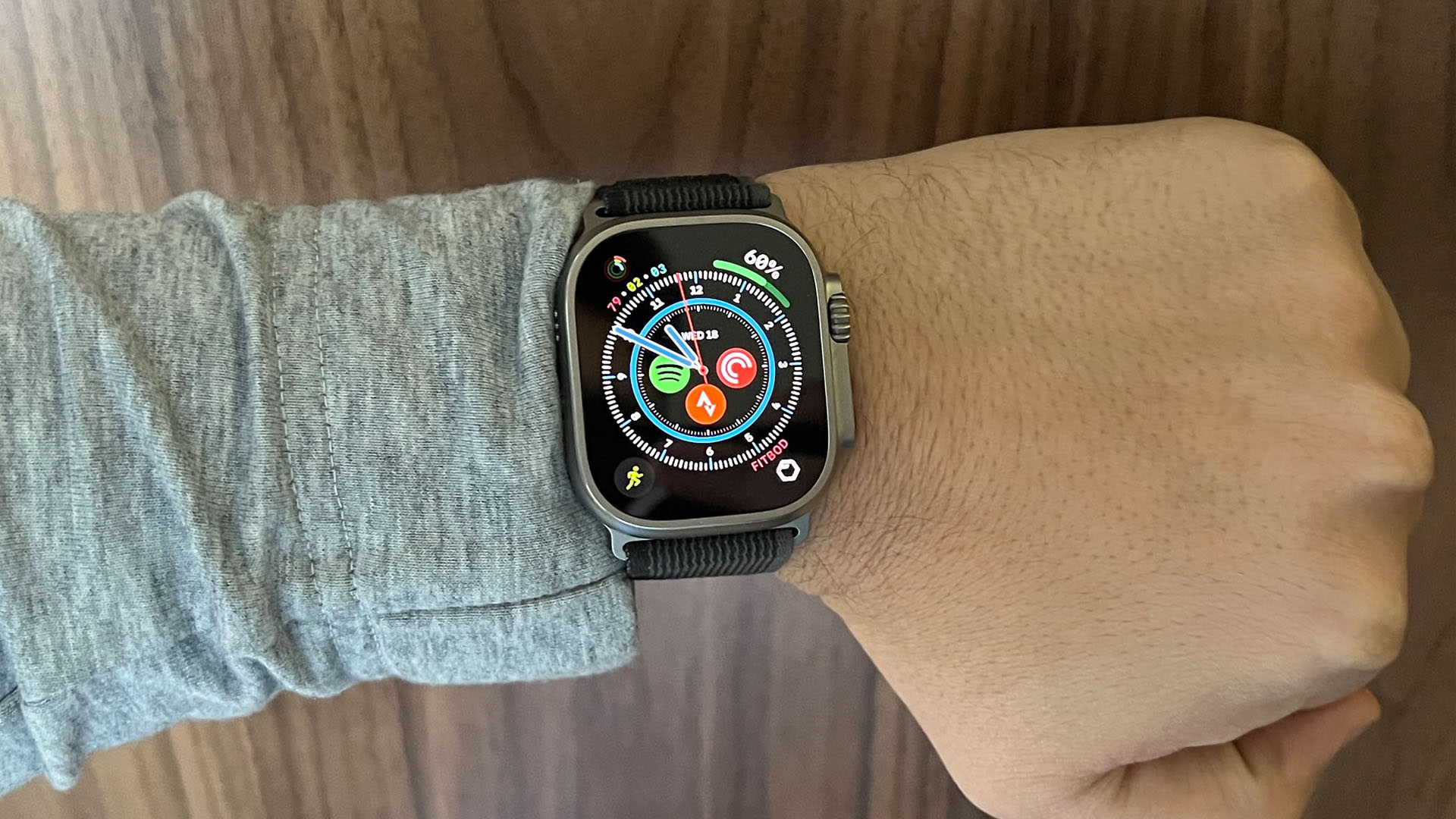 El Apple Watch Ultra está siendo probado por Lloyd Coombes, colaborador de Live Science