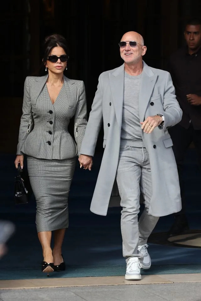 Getty Images Lauren Sánchez Bezos y Jeff Bezos el 4 de octubre de 2025.