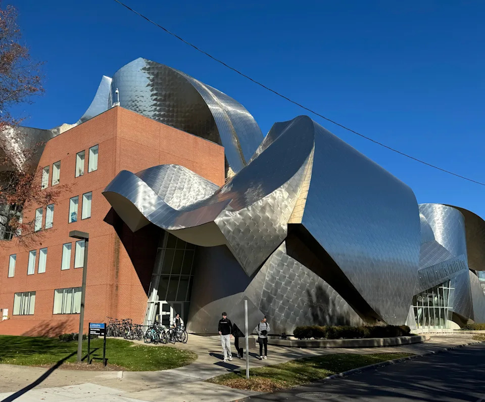 Edificio Peter B. Lewis.