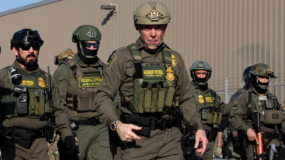 Agentes de inmigración