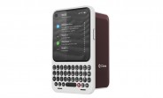 Clicks Communicator es un teléfono inspirado en BlackBerry con teclado físico