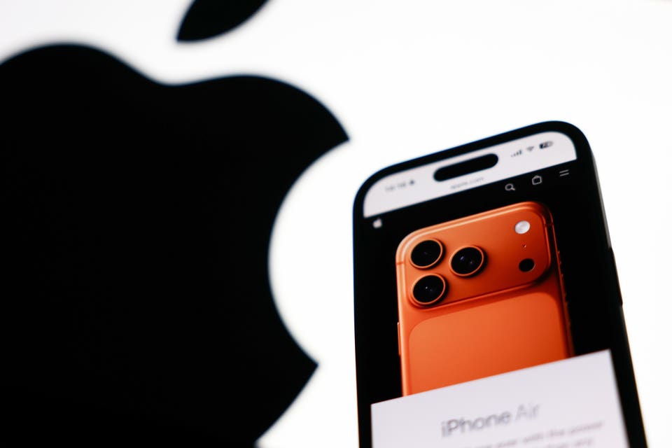 Ilustraciones de fotos de anuncio de Apple IPhone 17