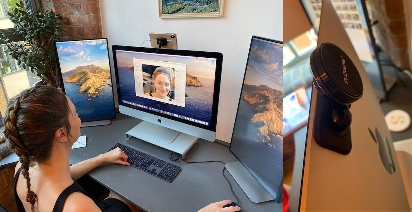 Una mujer sentada en un escritorio usando un iMac grande con dos monitores laterales verticales, chateando por video, mientras una pequeña cámara web redonda está recortada en la parte superior de la pantalla central.