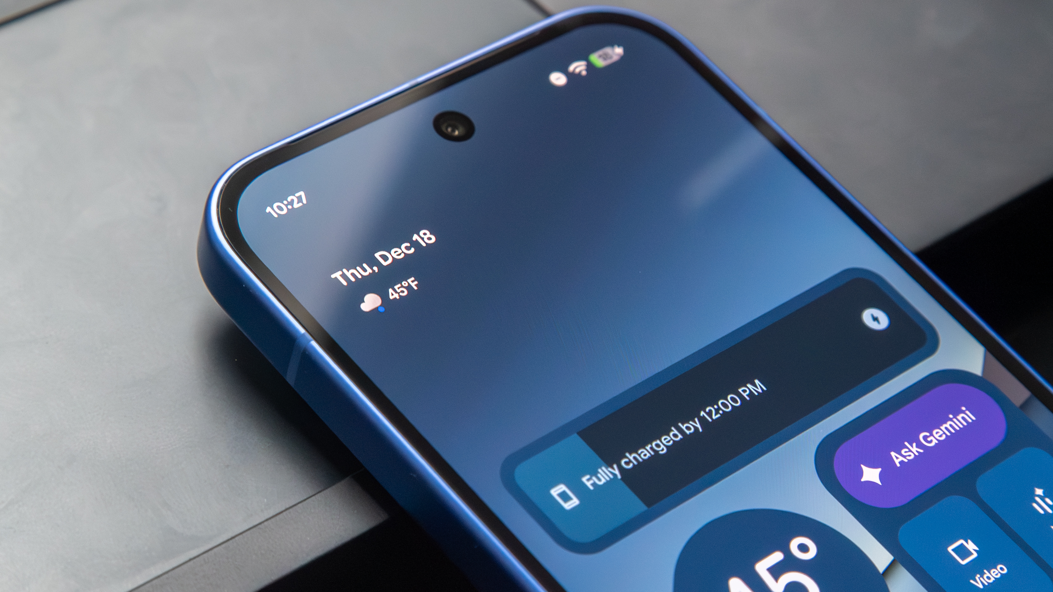 El widget De un vistazo en el Pixel 10