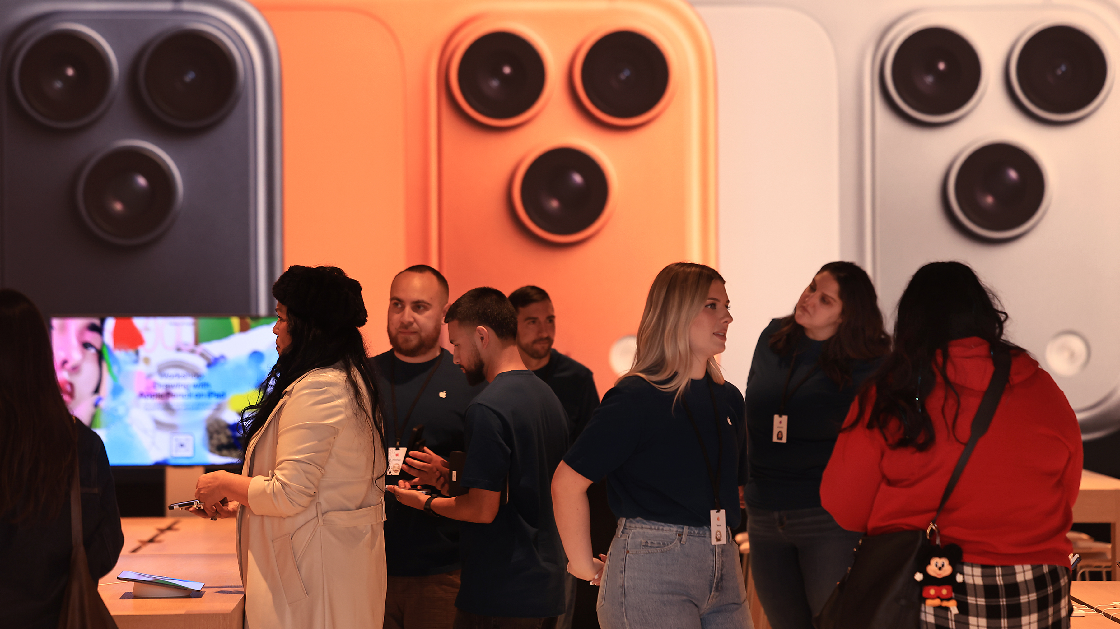Los influencers de las redes sociales y los propietarios de negocios obtienen una vista previa de...