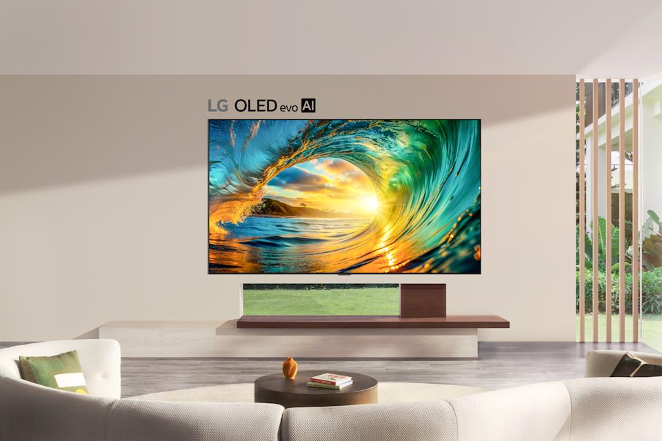 Wallpaper TV puede caber en cualquier sala de estar gracias a su diseño minimalista y a la función LG Gallery+.