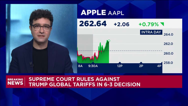 Cómo el fallo del Tribunal Supremo sobre aranceles podría cambiar la cadena de suministro de Apple