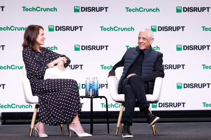 TechCrunch se topa con Vinod Khosla en 2025