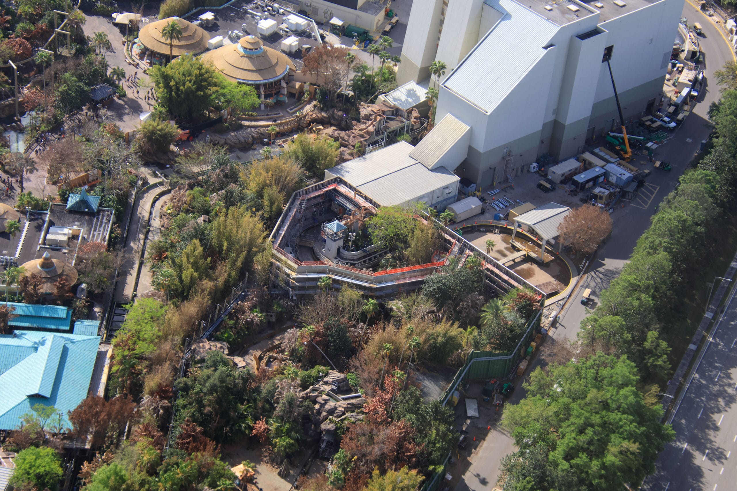 Fotografías aéreas del paseo USF Jurassic Park River Adventure realizadas por bioreconstruct.