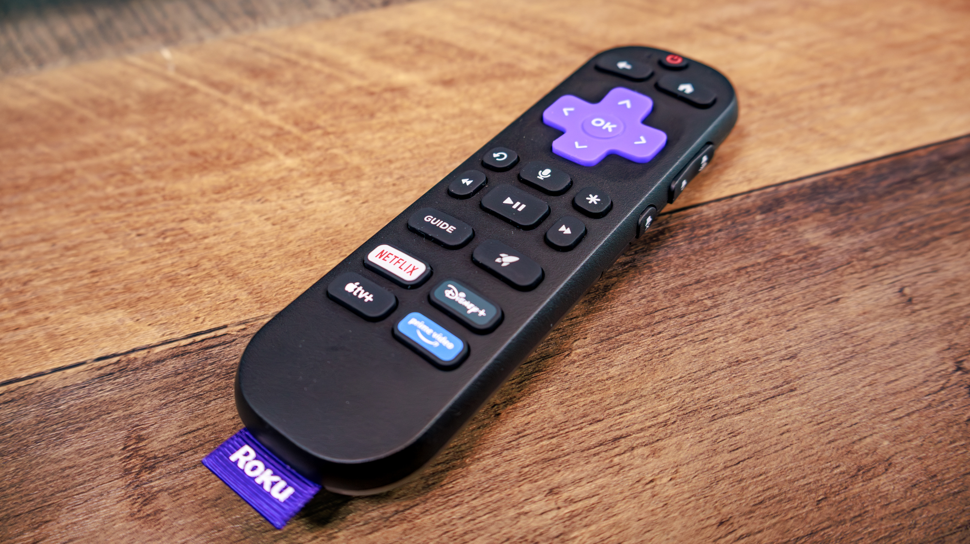 El control remoto para Roku TV 65 pulgadas Class Select Series 4K QLED (2026).